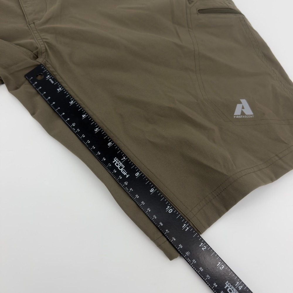 NEW Eddie Bauer Guide Pro Shorts Mens 44 First Ascent Stretch Cargo Hiking - Picture 8 of 8